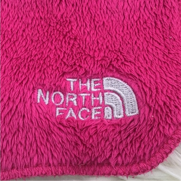 🟣The North Face Girl’s Pink Scarf - Picture 2 of 4